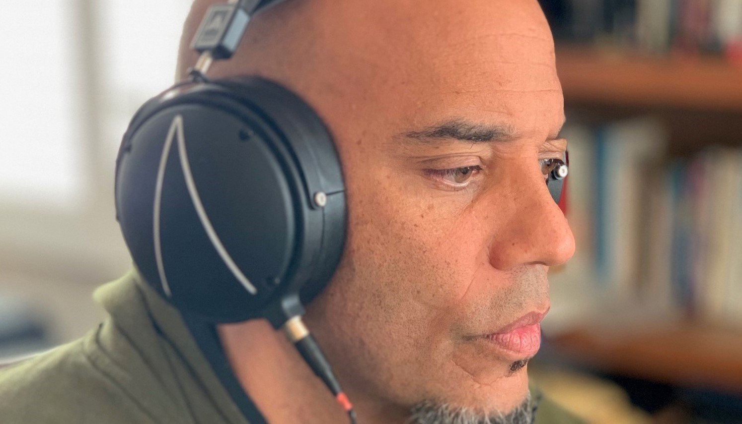Audeze talks music with jazz bassist and composer Eric Revis